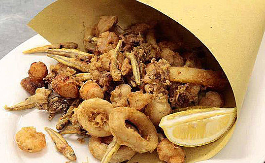 pesce fritto coppo a Noto