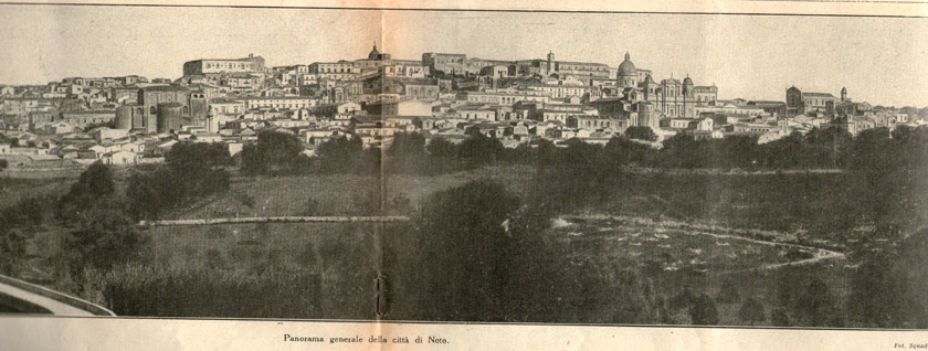 Foto Antica panorama di Noto