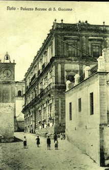 noto-palazzo-barone-san-giacomo.jpg
