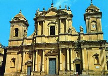 cartoline-città-di-noto (6).jpg